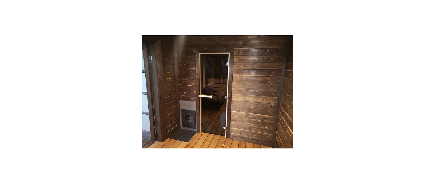 Bathhouse construction