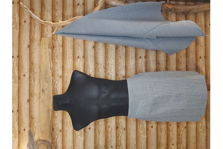 Set of waffle skirts for men and a towel