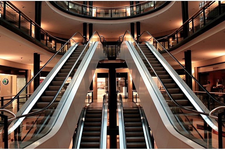 Technical maintenance of commercial buildings