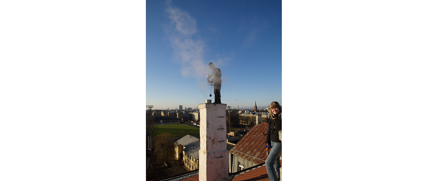 . A twig, chimneysweep,  Krāsnis un skursteņi, LTD 