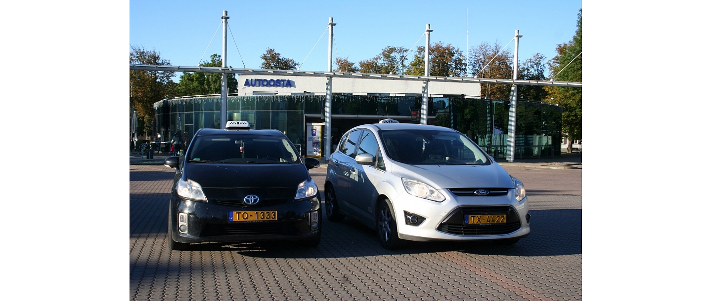Kurjerpasta un preču piegādes ar Ventspils Taxi