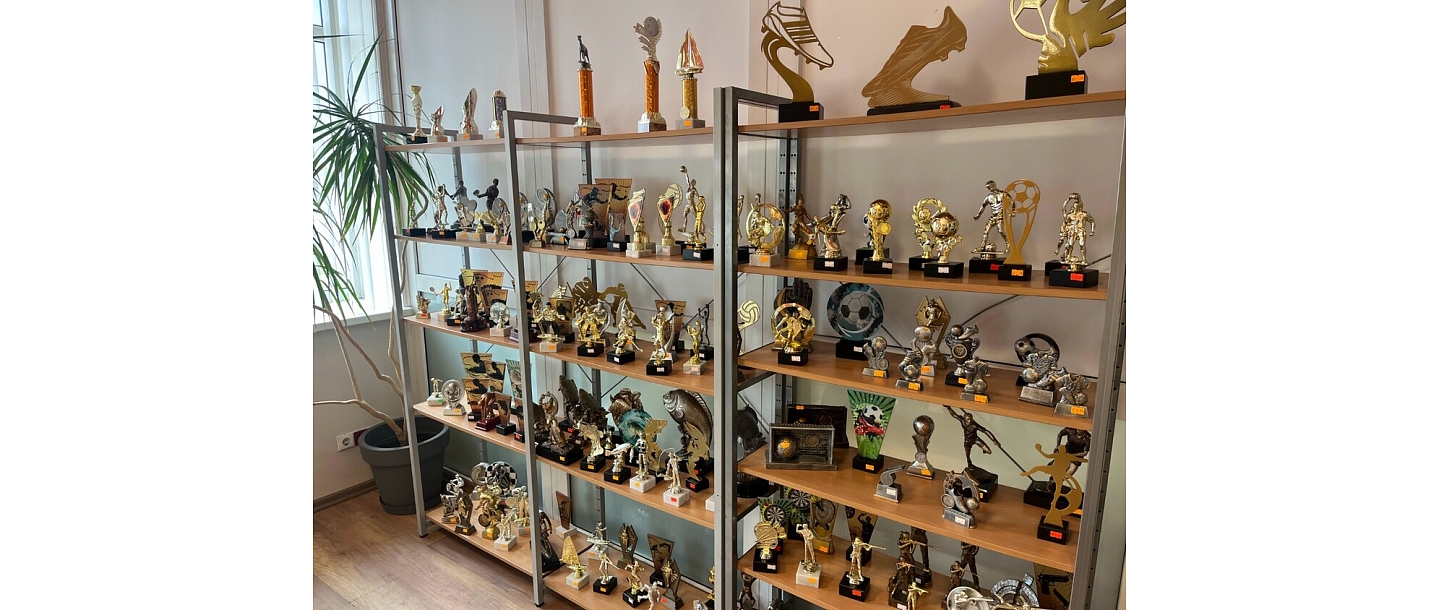 Cups for participants