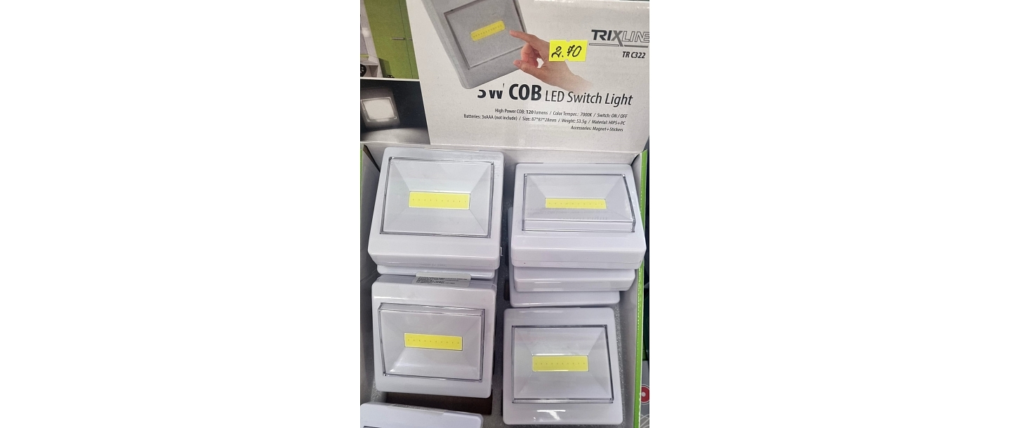 Led switch on batteries