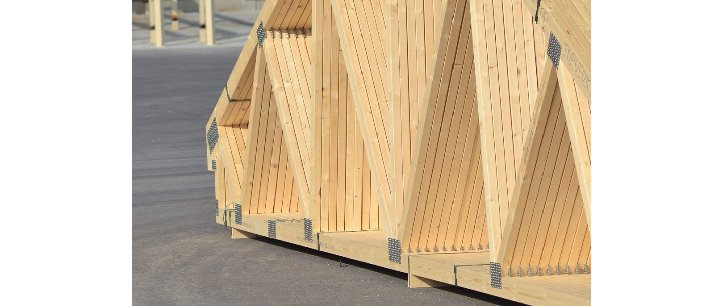 Roof trusses