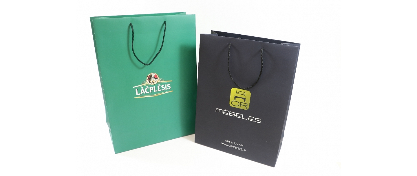 Bags with logo