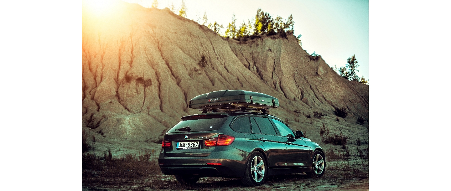 car tent on the roof