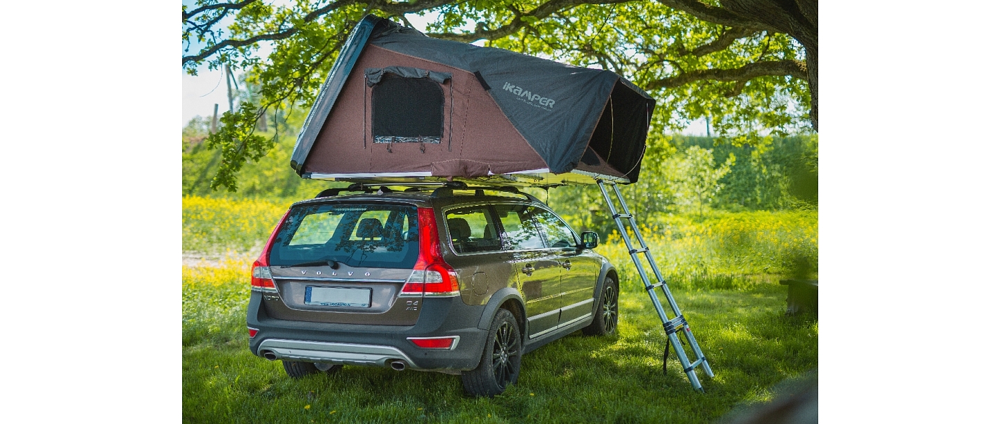 car tent on the roof