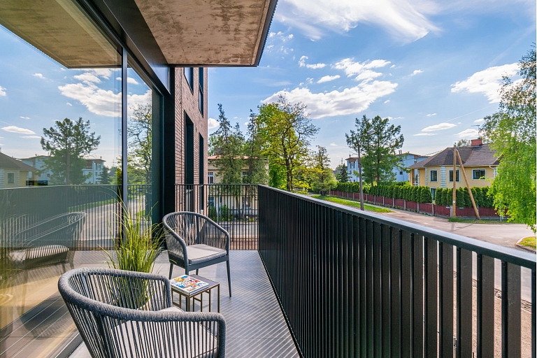 Daudzdzīvokļu māja Rīgā