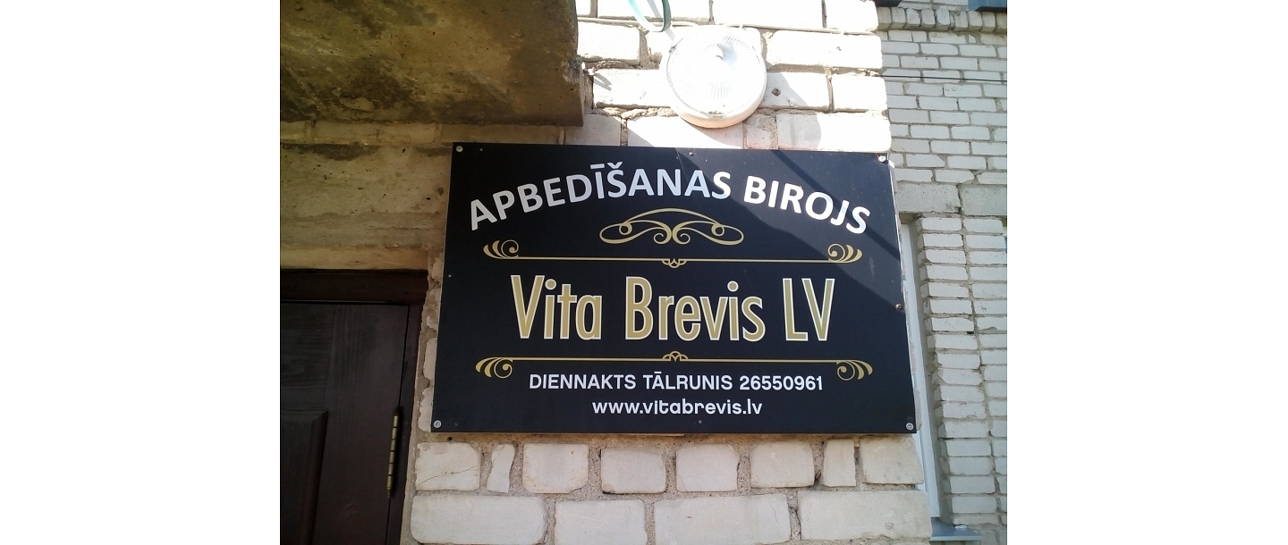 Apbedīšanas birojs Vita Brevis