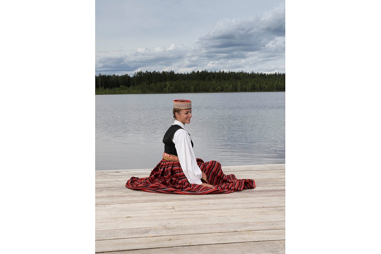 Off-site photo session in an open air