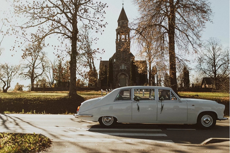 Kāzu auto noma