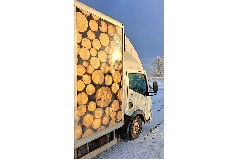 Firewood with delivery