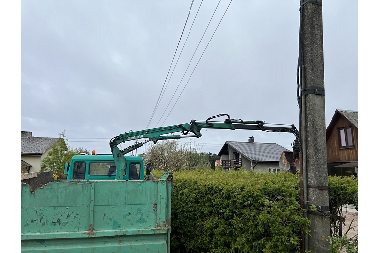 Piegāde ar manipulatoru