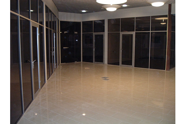 Aluminum structures