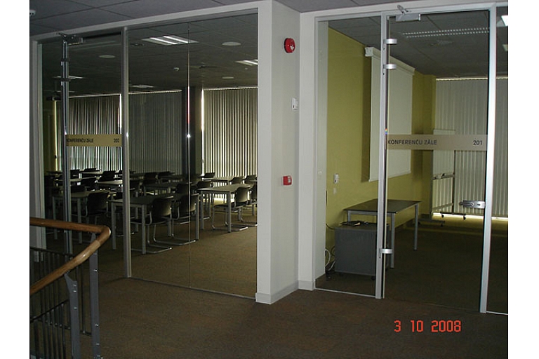 Glass partitions