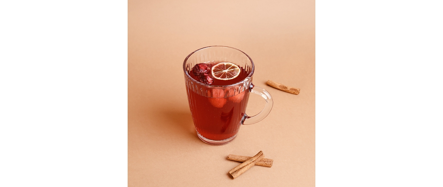 Wild berry-ginger hot drink - feel the warmth and energy in one glass