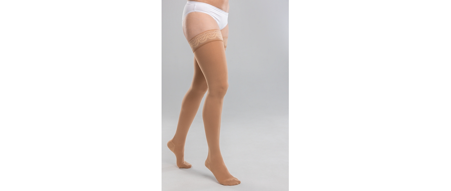 Medicīniskās kompresijas garās zeķēs ar silikona mežģīni un ar pirkstu daļu