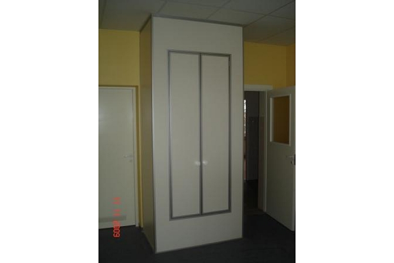 Встроенные шкафы