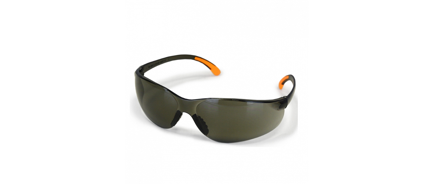 Melnas aizsargbrilles