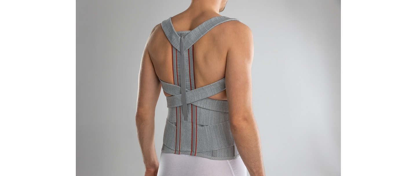 Muguras stājas korektors ar metāla ieliktņiem