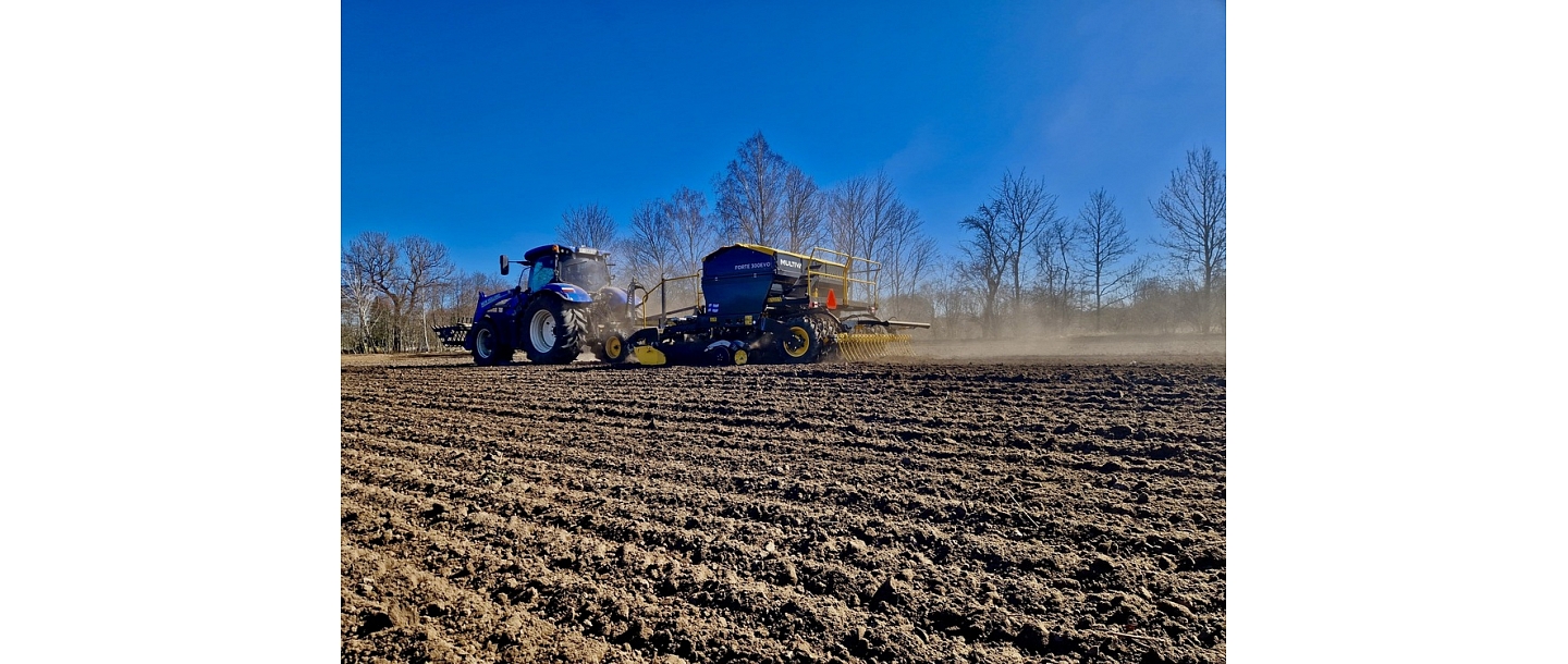 Tractor equipment