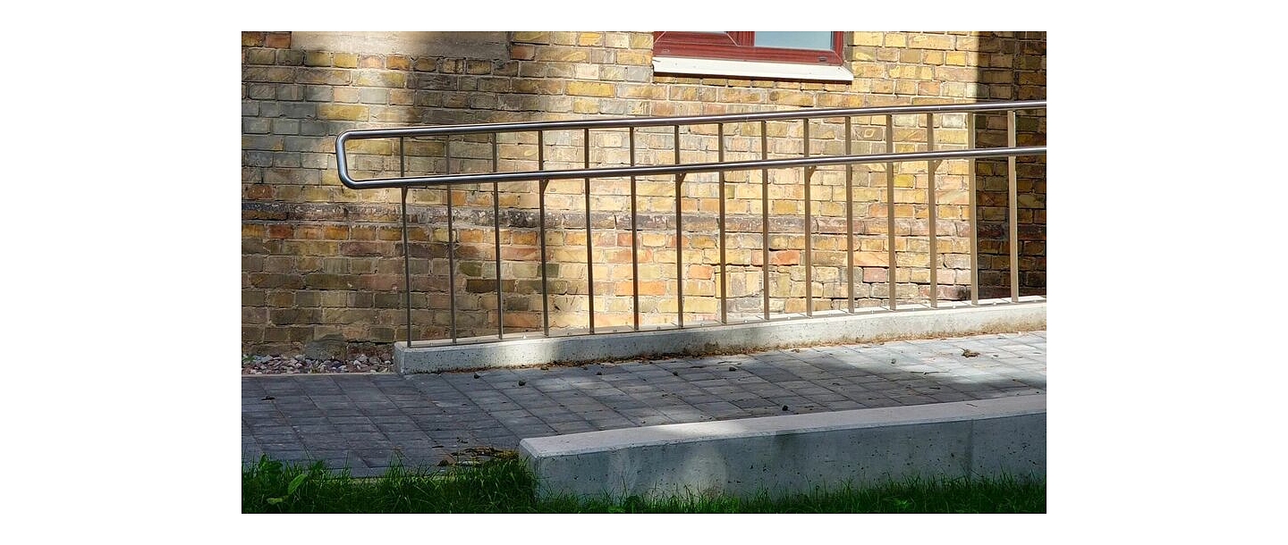Stainless steel railings for long-lasting use
