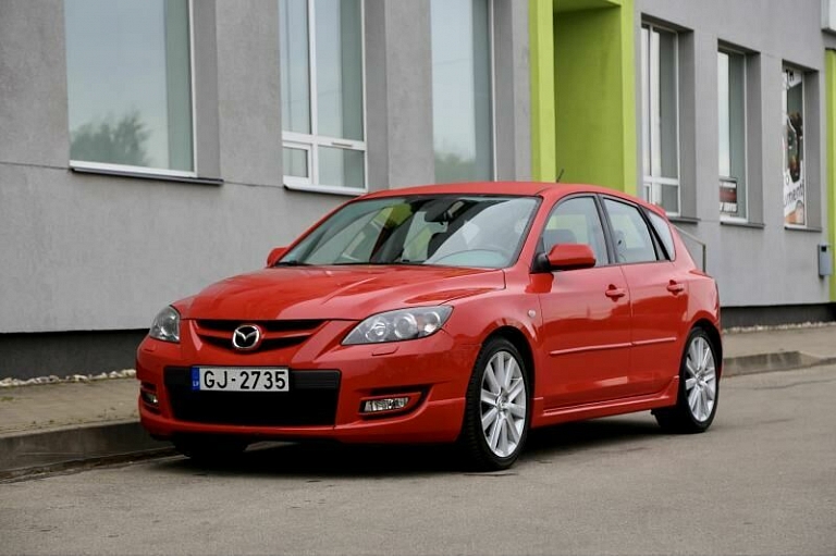 Buys car