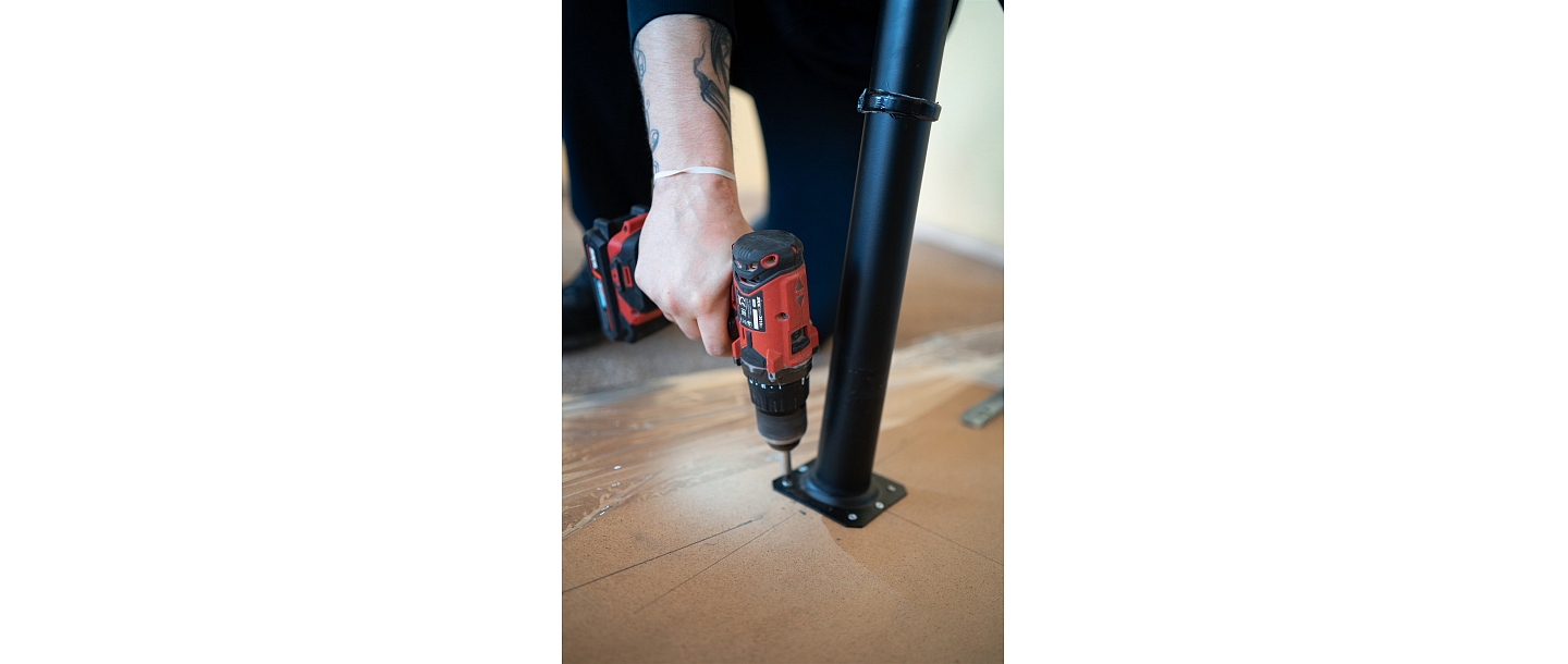 Assembly and dismantling services