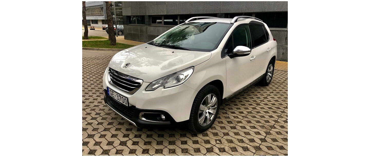 Pārdod auto