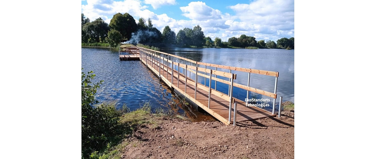 Production of pontoons and floating bridges