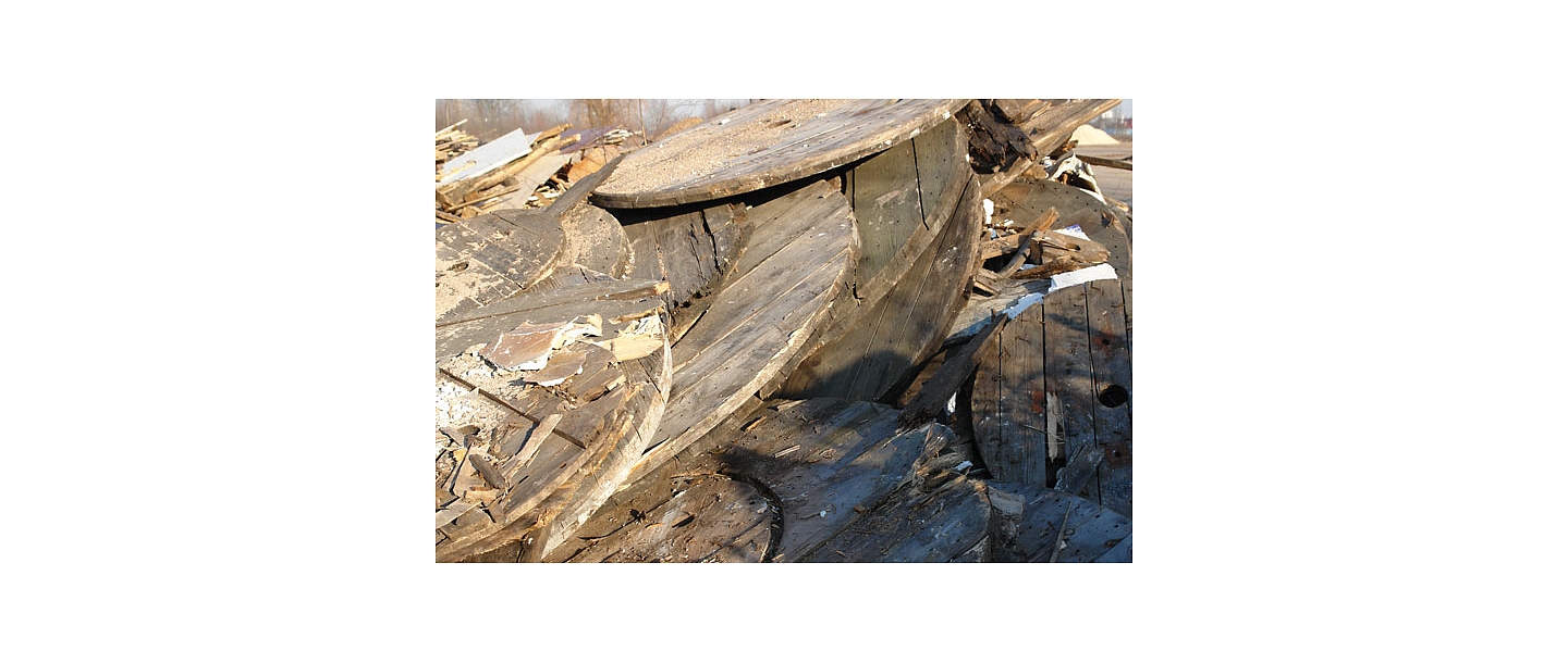 Cable reel recycling