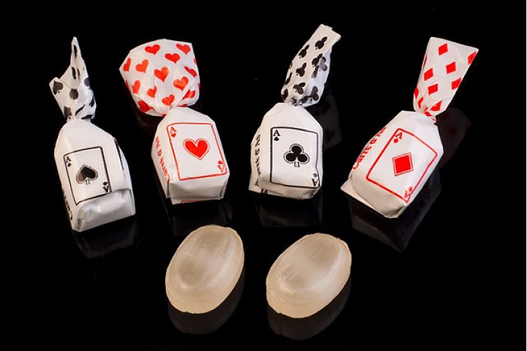 Promotional advertising, advertising souvenirs
