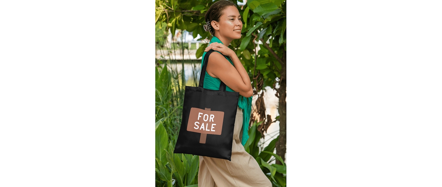 Personalized shopping bags