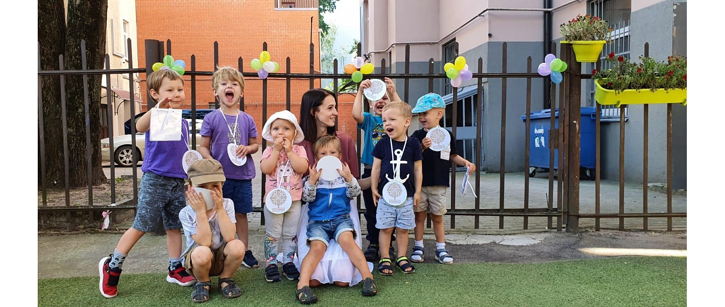 Zeltābele, kindergarten