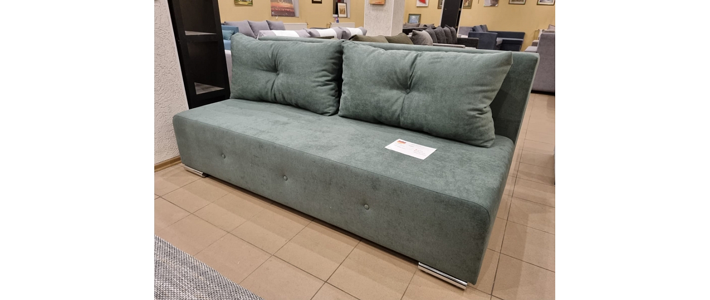 New, used, sale of restored sofas