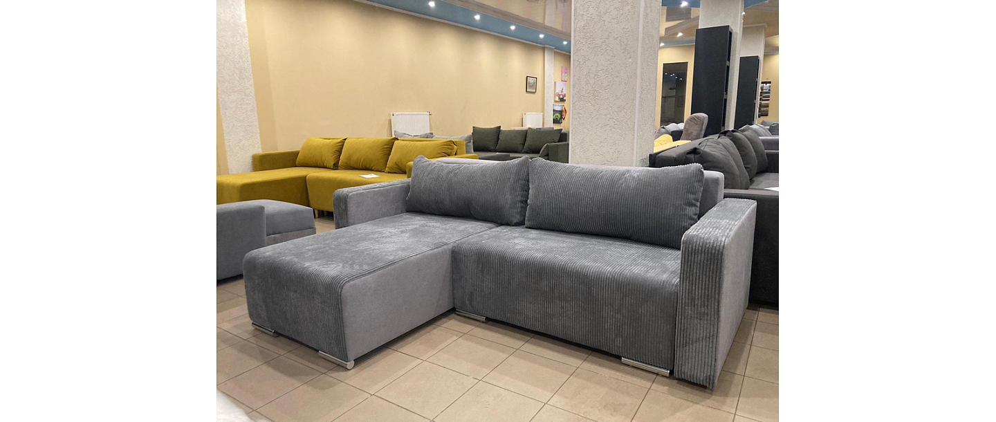 New, used, sale of restored sofas