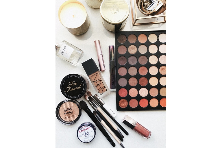 Stylist, Visual image making