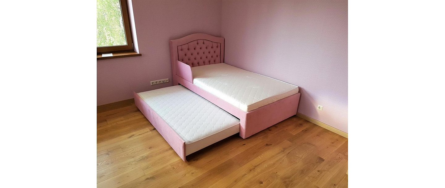Children's folding beds