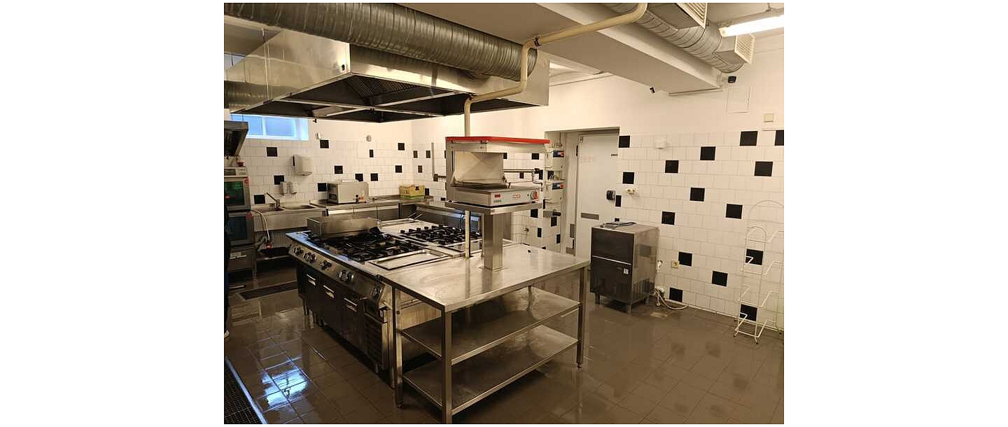 kitchen cleaning