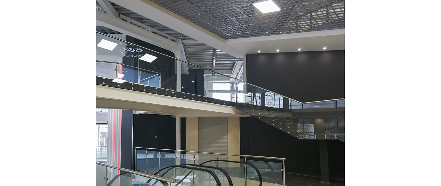 стеклянные конструкции