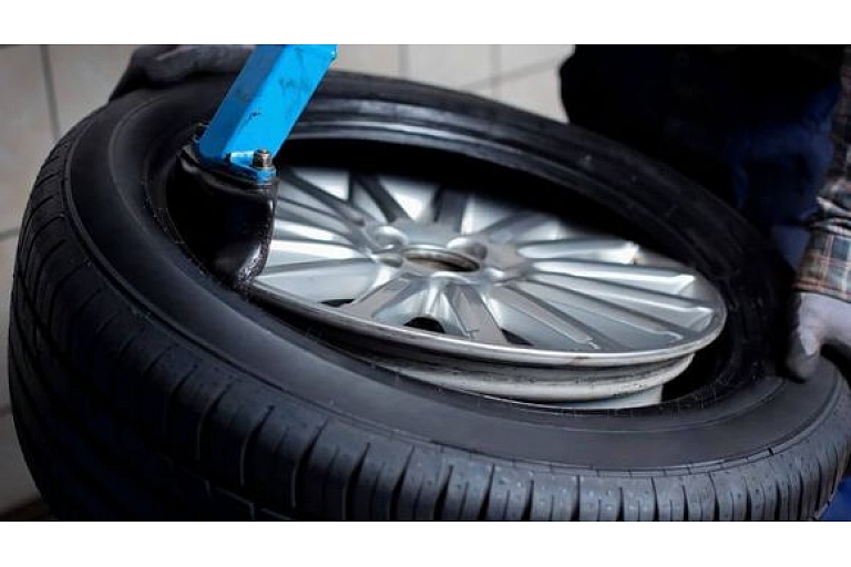 Car tyre repair