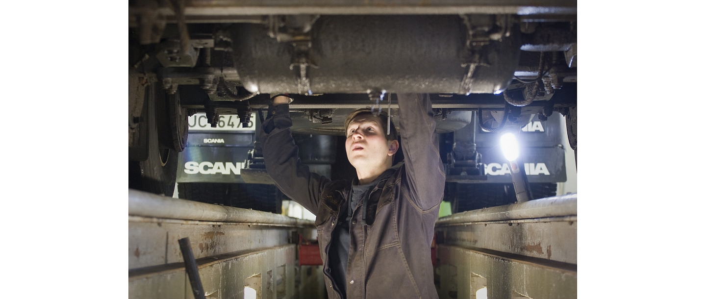 Repair of running parts and aggregates