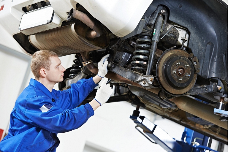 Ritošās remonts Autoserviss Pļavniekos