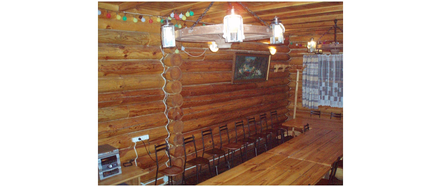 Kamīnu zāle