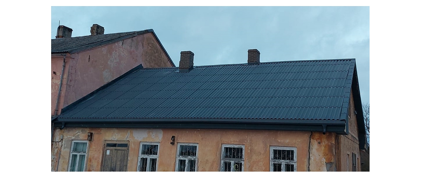 Roof works