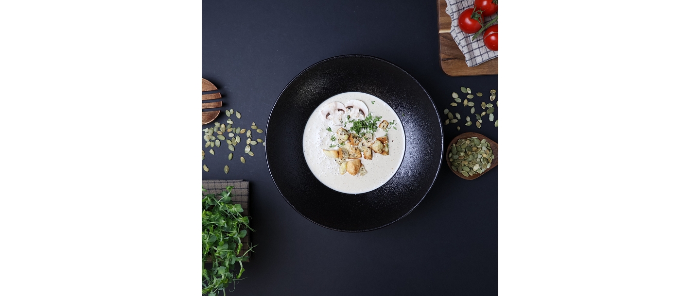 Cream of cheese soup with mushrooms - warm, creamy and full of flavor