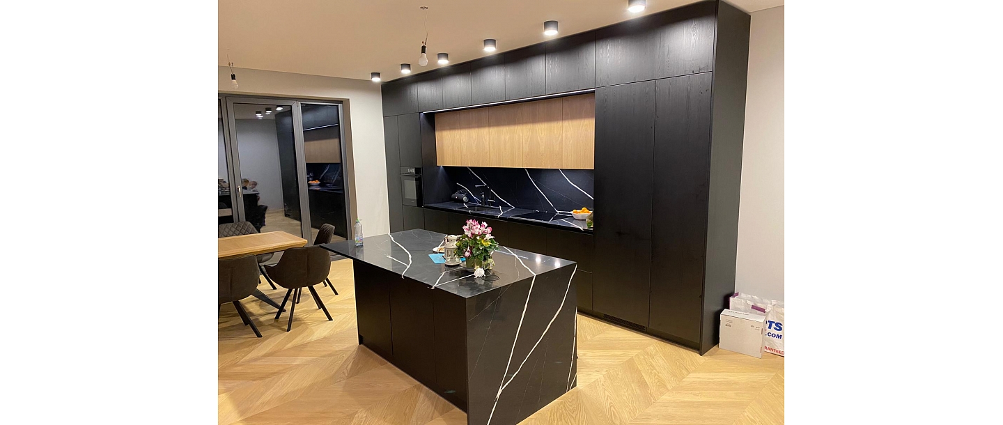 Silestone nero Marquina kitchen