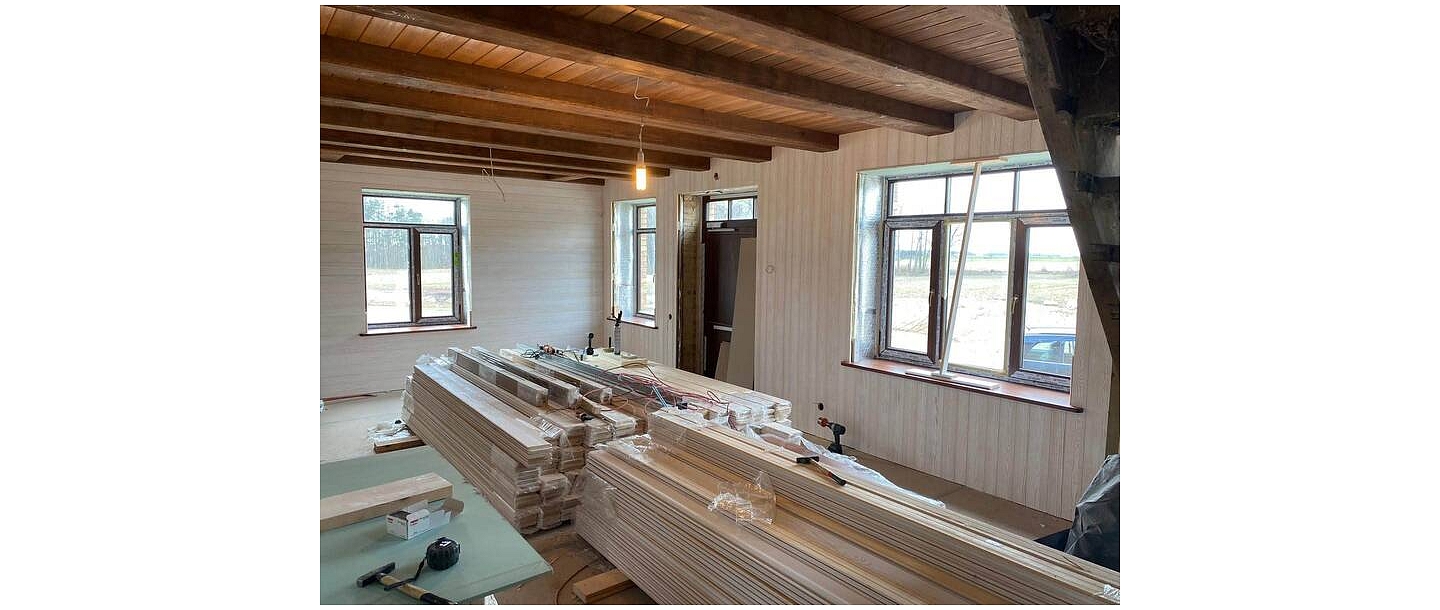 Grīdas darbi procesā