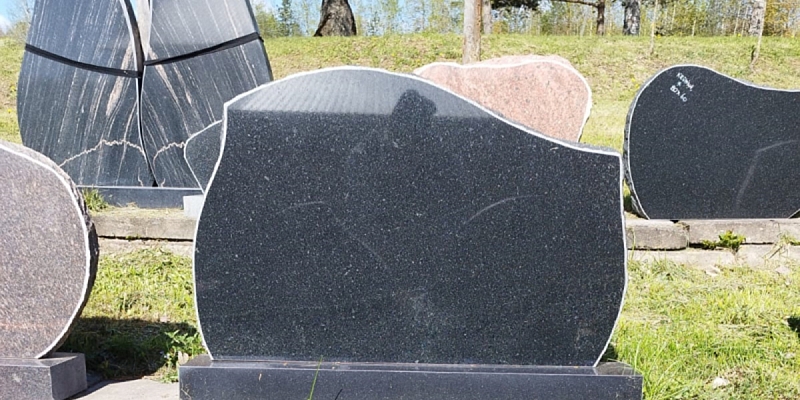 Individual production of tombstones and monuments