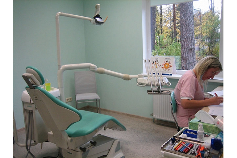 Children&#39;s dentist Ogre